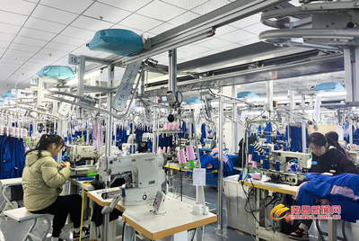 服饰外贸订单火爆，中国制造引领全球时尚潮流